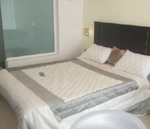Hotel T.A.P. Gold Crest Bangalore Chambre photo