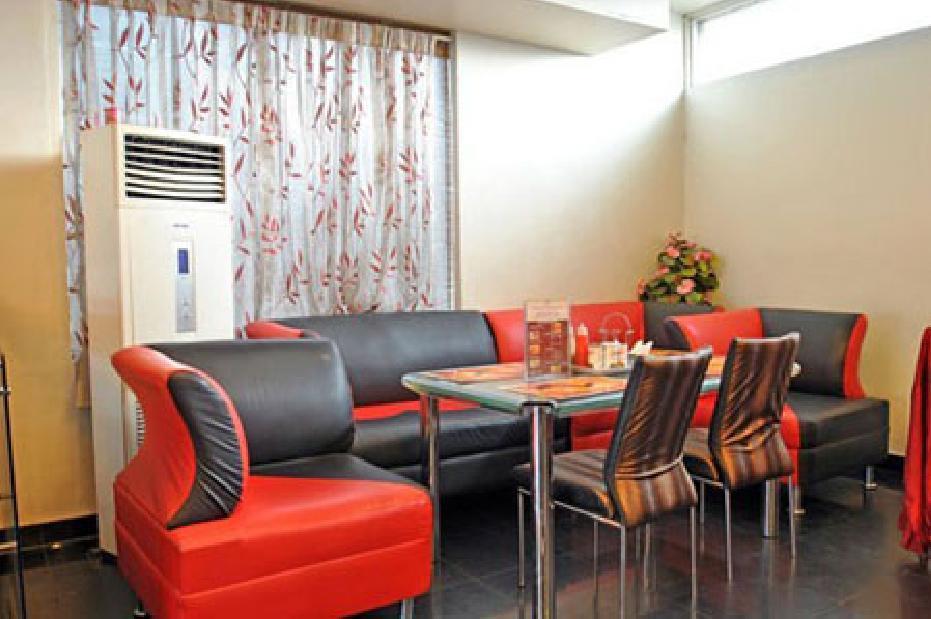 Hotel T.A.P. Gold Crest Bangalore Extérieur photo